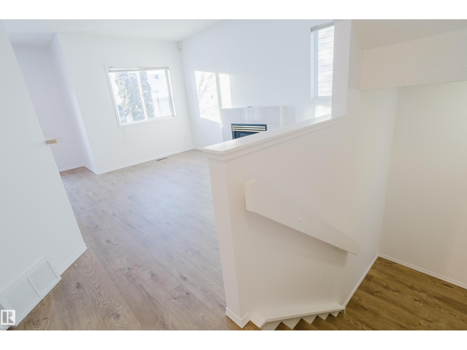 #57 843 YOUVILLE DR W NW, Edmonton