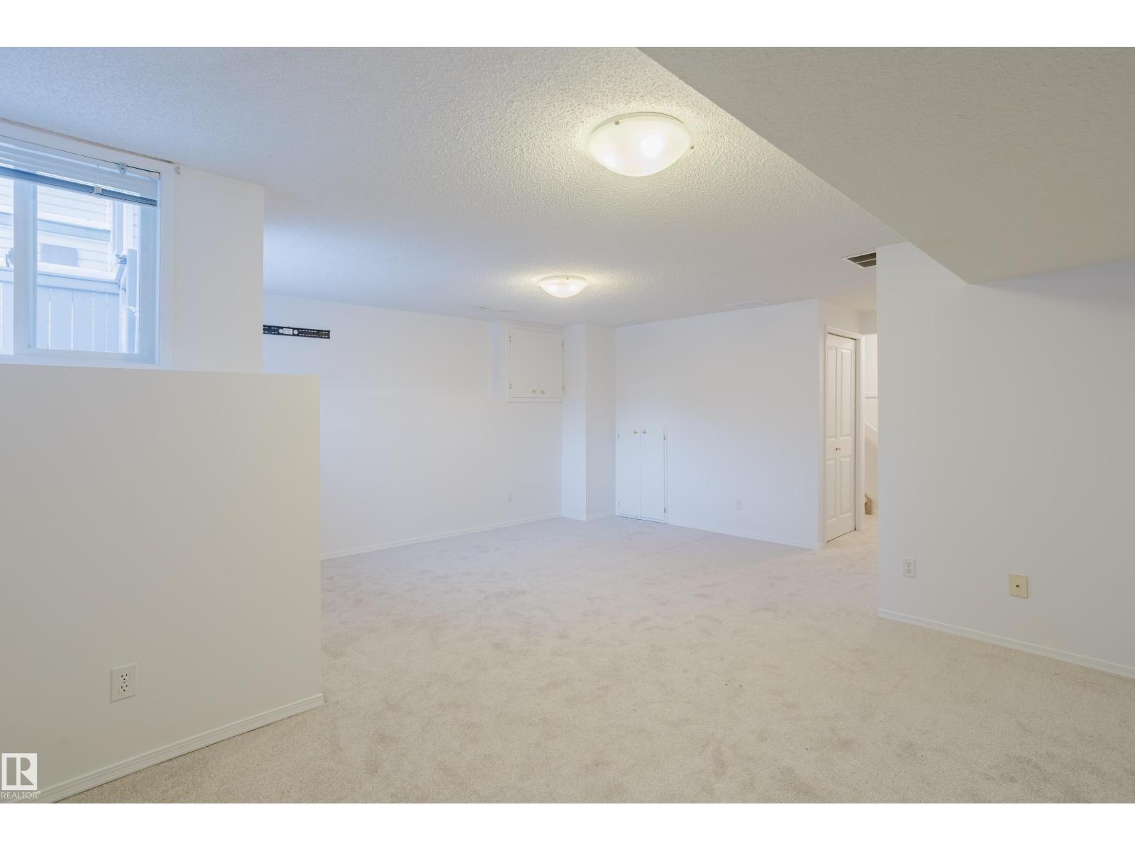 #57 843 YOUVILLE DR W NW, Edmonton