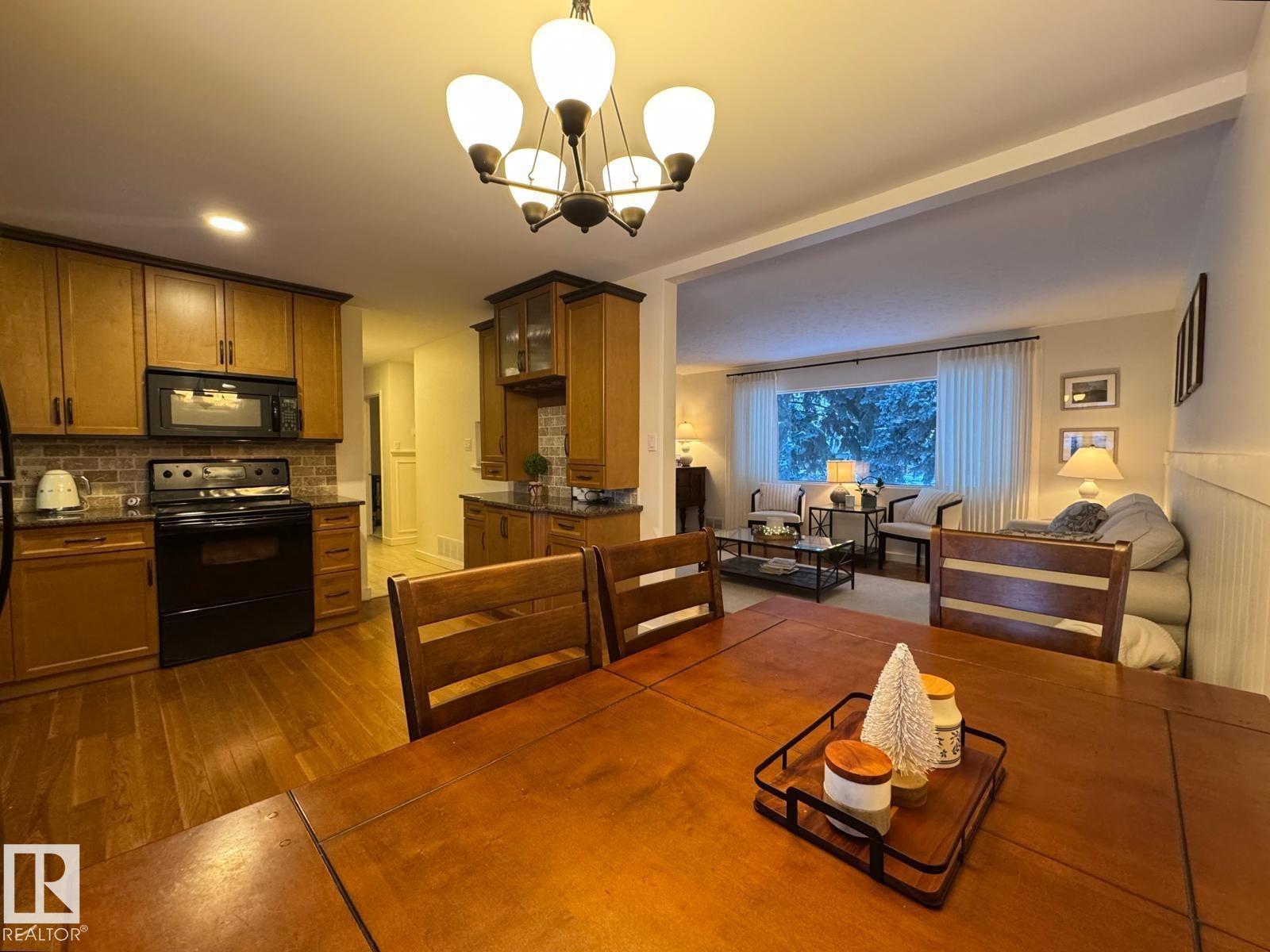 7211 83 ST NW, Edmonton