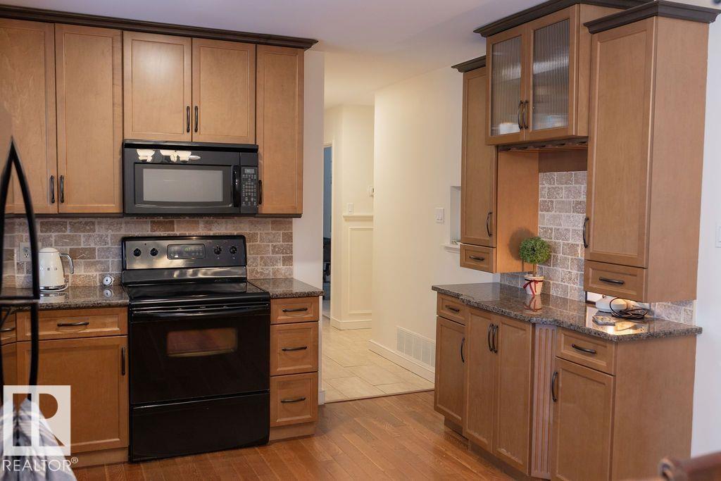 7211 83 ST NW, Edmonton