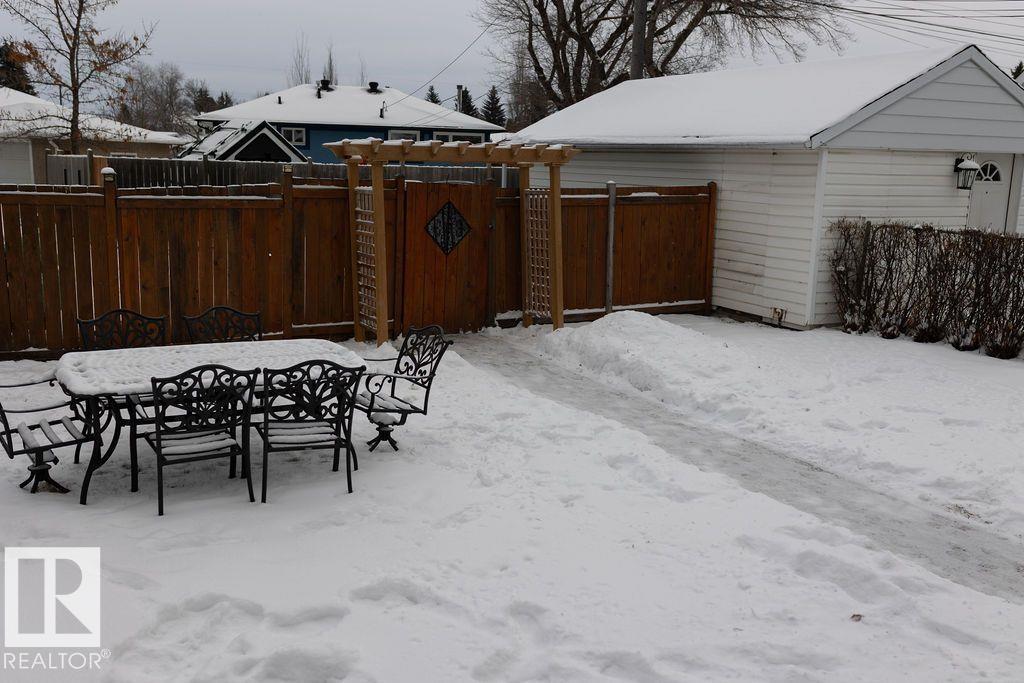 7211 83 ST NW, Edmonton