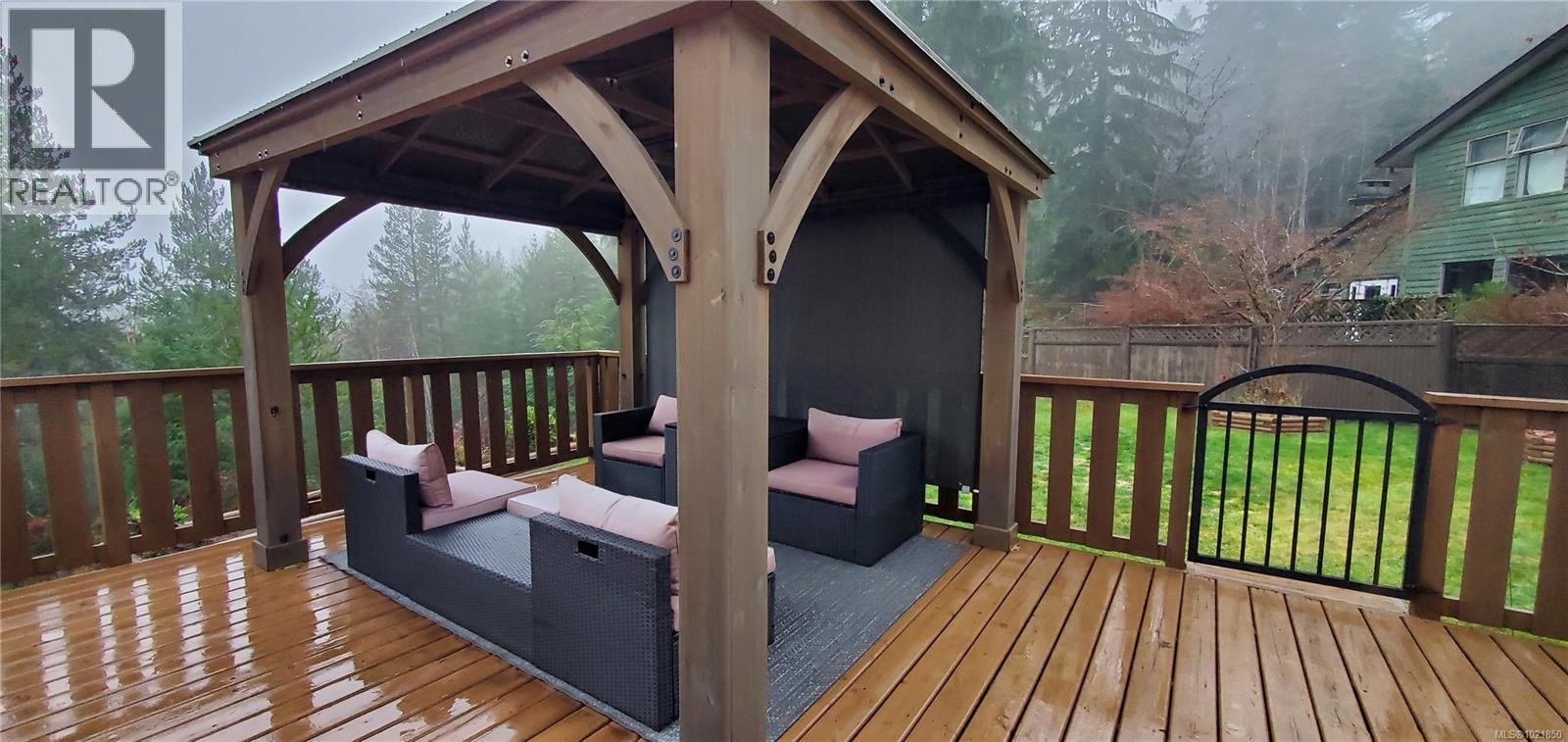 527 Cala Crt, Gold River