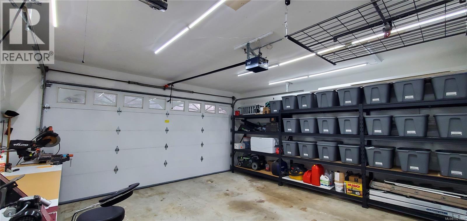 527 Cala Crt, Gold River