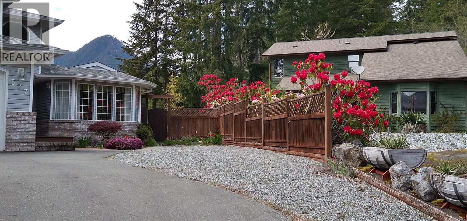 527 Cala Crt, Gold River