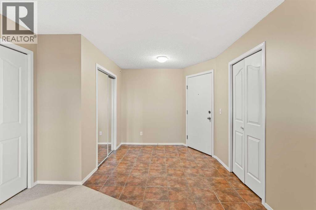 Single Family House for Sale in   Fish Creek Boulevard SW Evergreen Calgary 