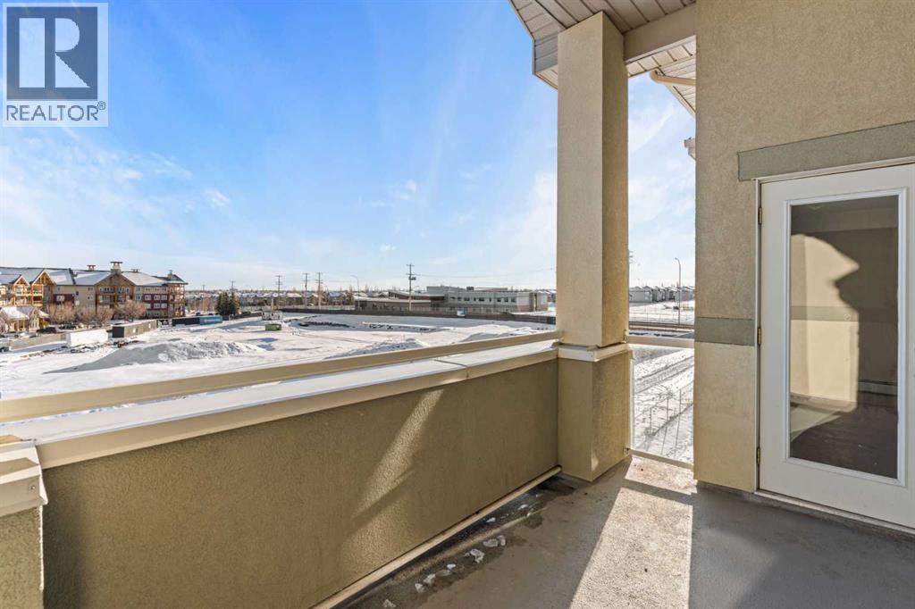 Single Family House for Sale in   Fish Creek Boulevard SW Evergreen Calgary 