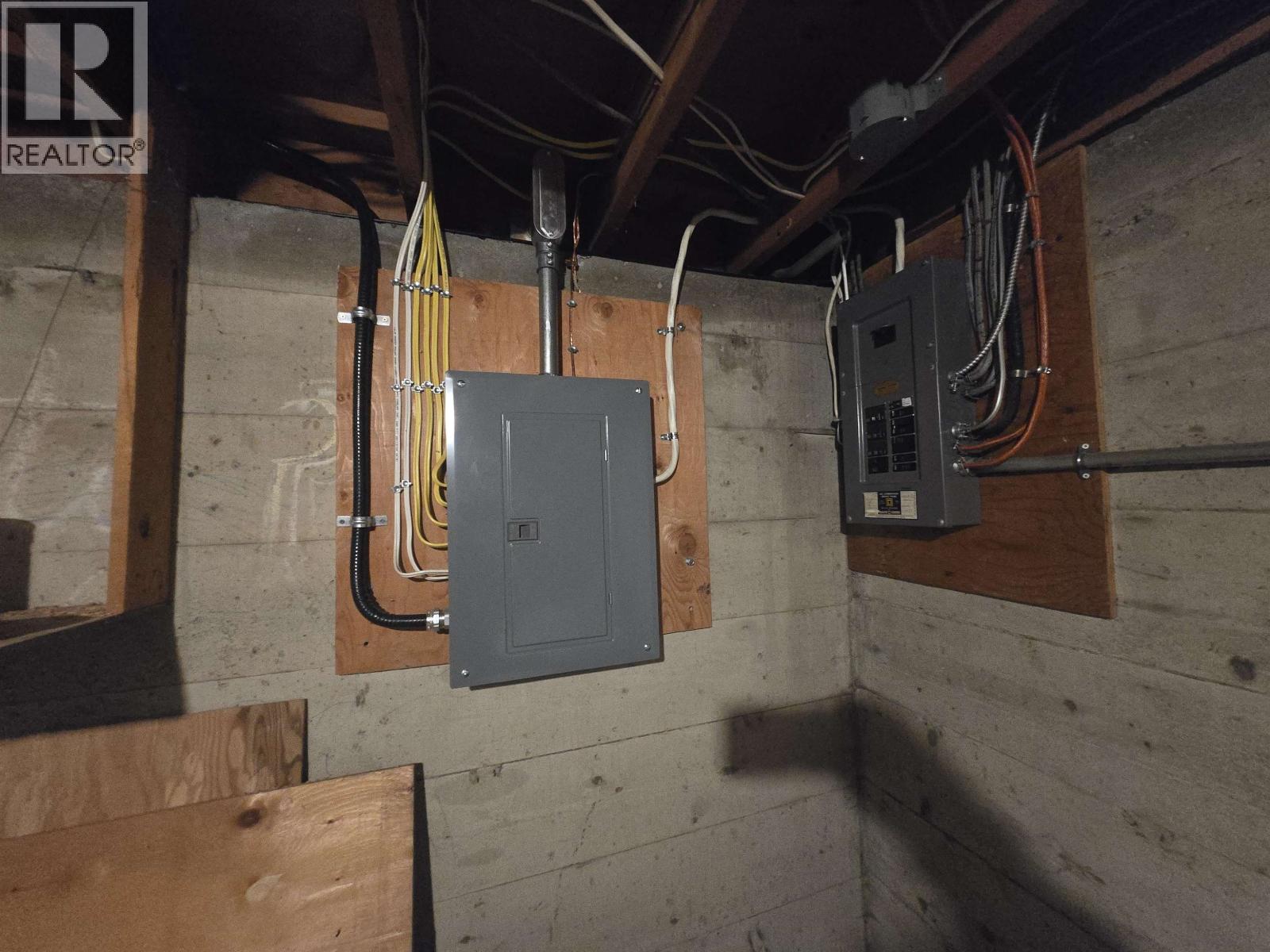 1191 MOFFAT AVENUE, Quesnel