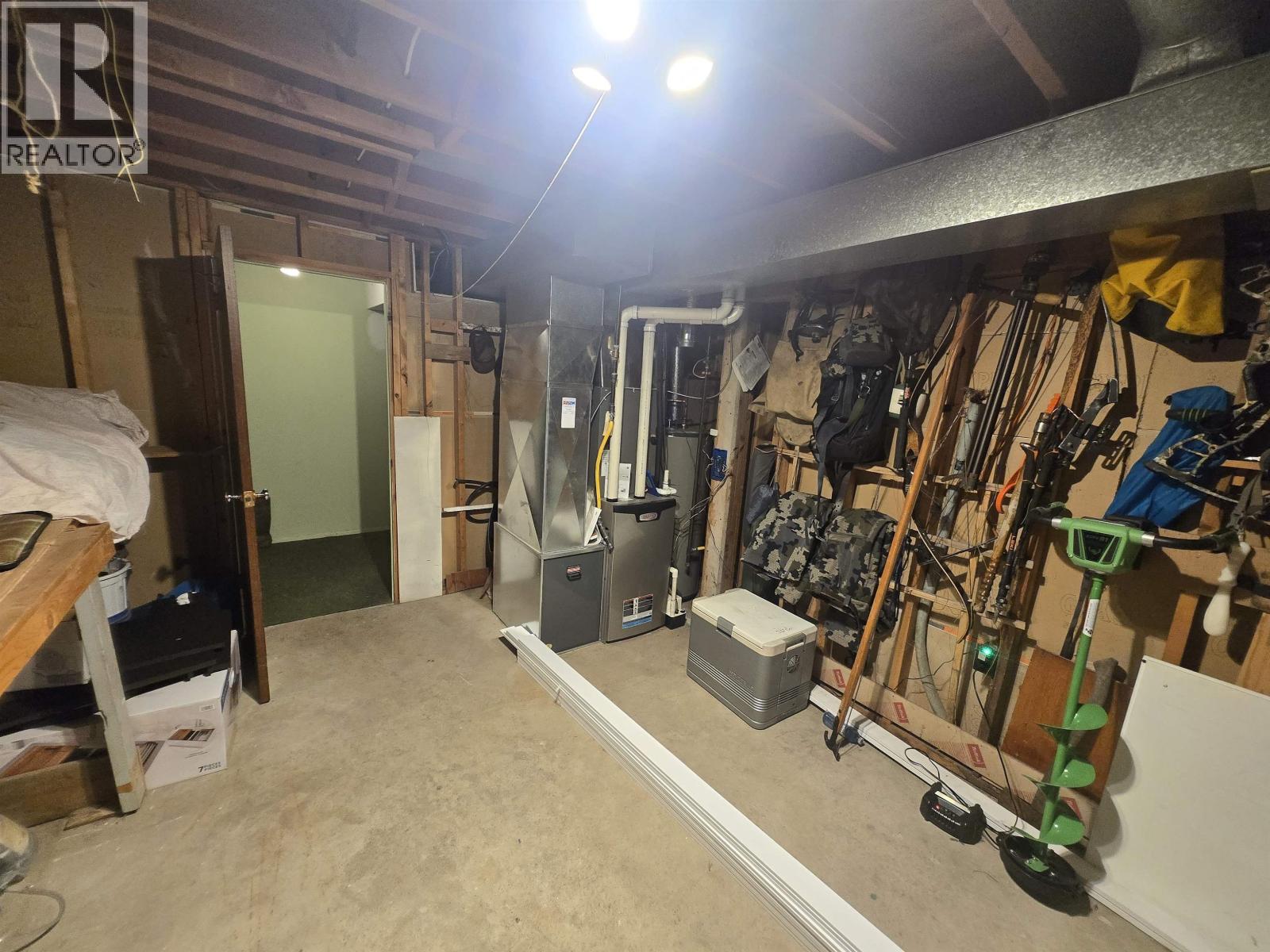 1191 MOFFAT AVENUE, Quesnel