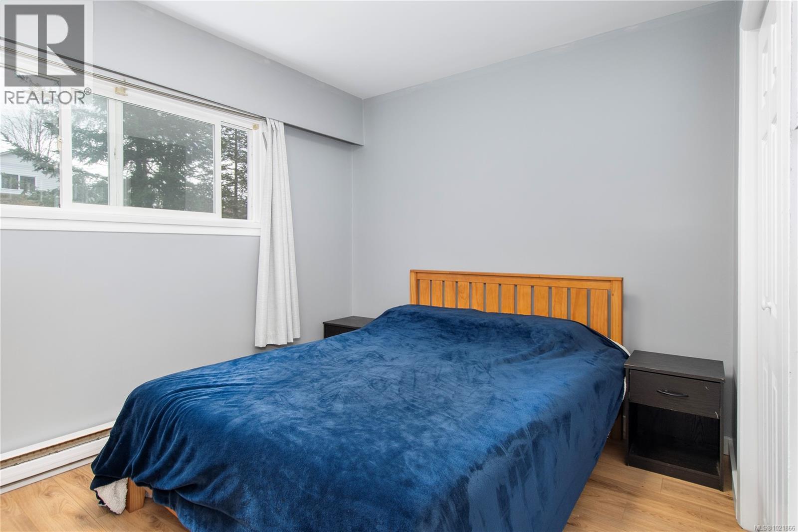 1120 1st St, Courtenay