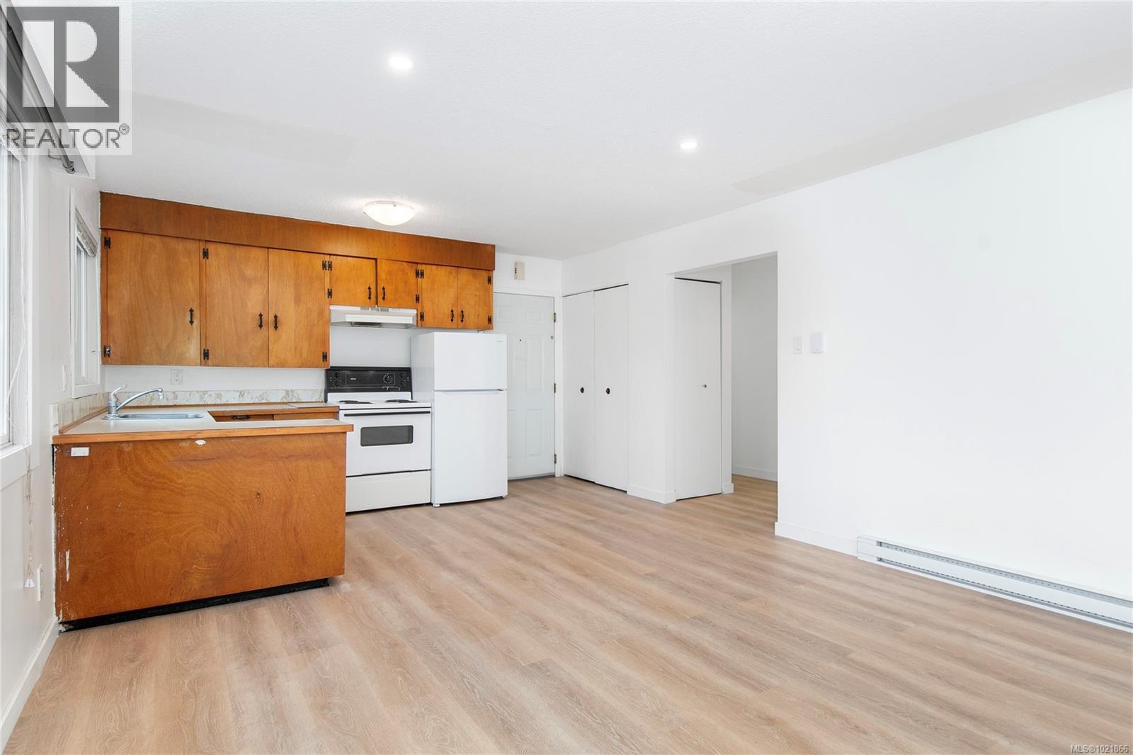 1120 1st St, Courtenay