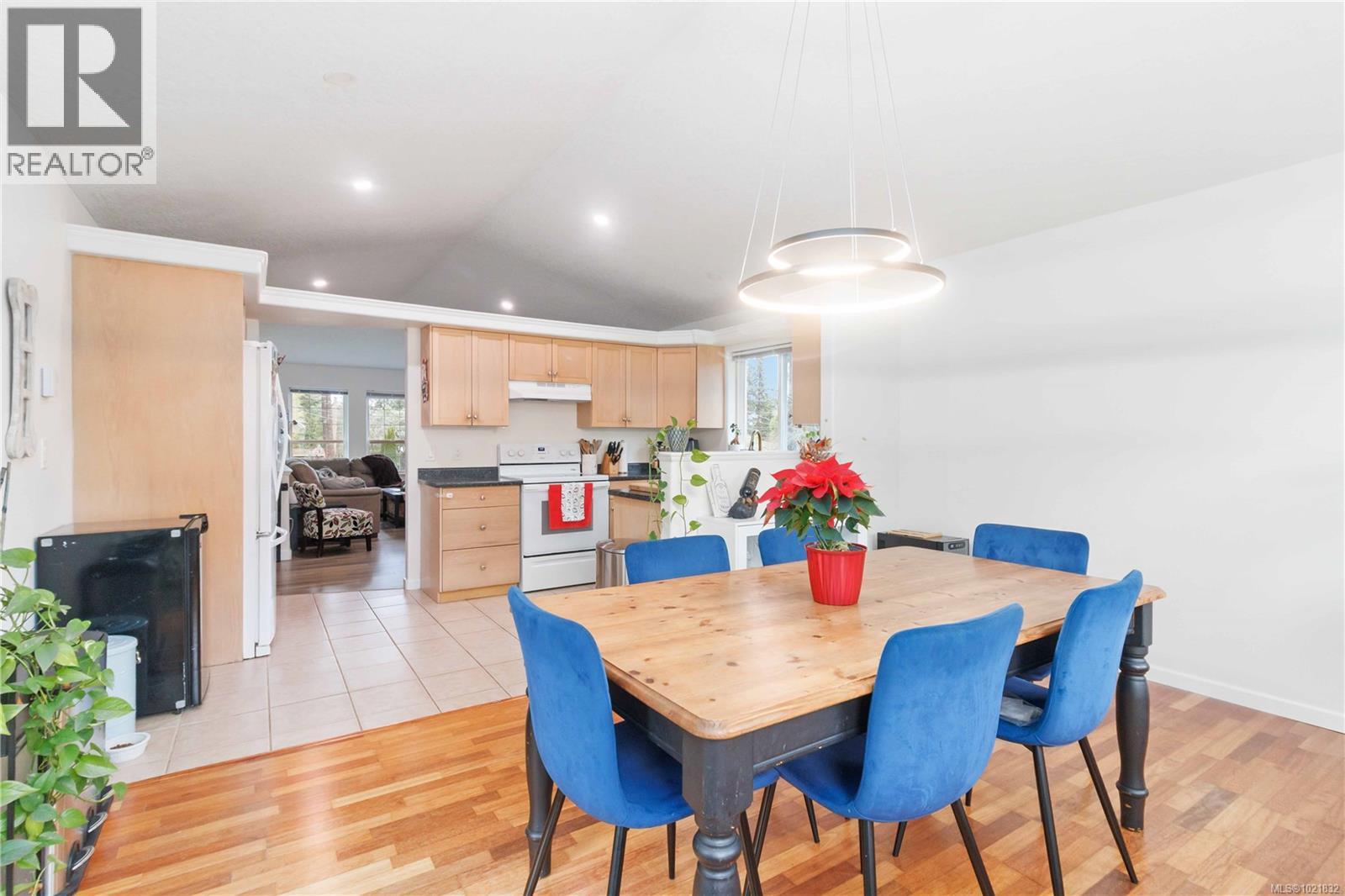 A 3037 Pickford Rd, Colwood