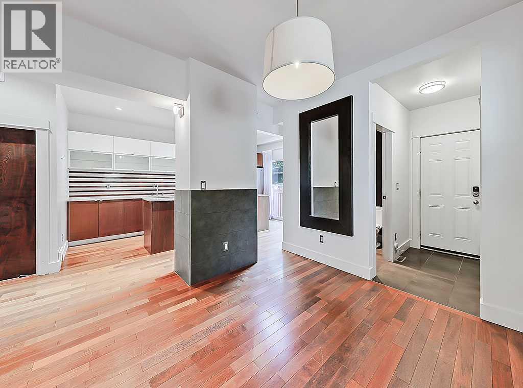 Single Family House for Sale in  A Street SW Bankview Calgary 