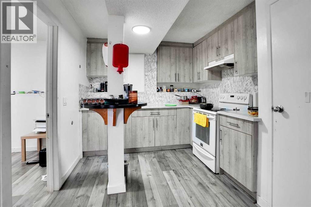 Single Family House 4 Level for Sale in  Martinbrook Road NE Martindale Calgary 