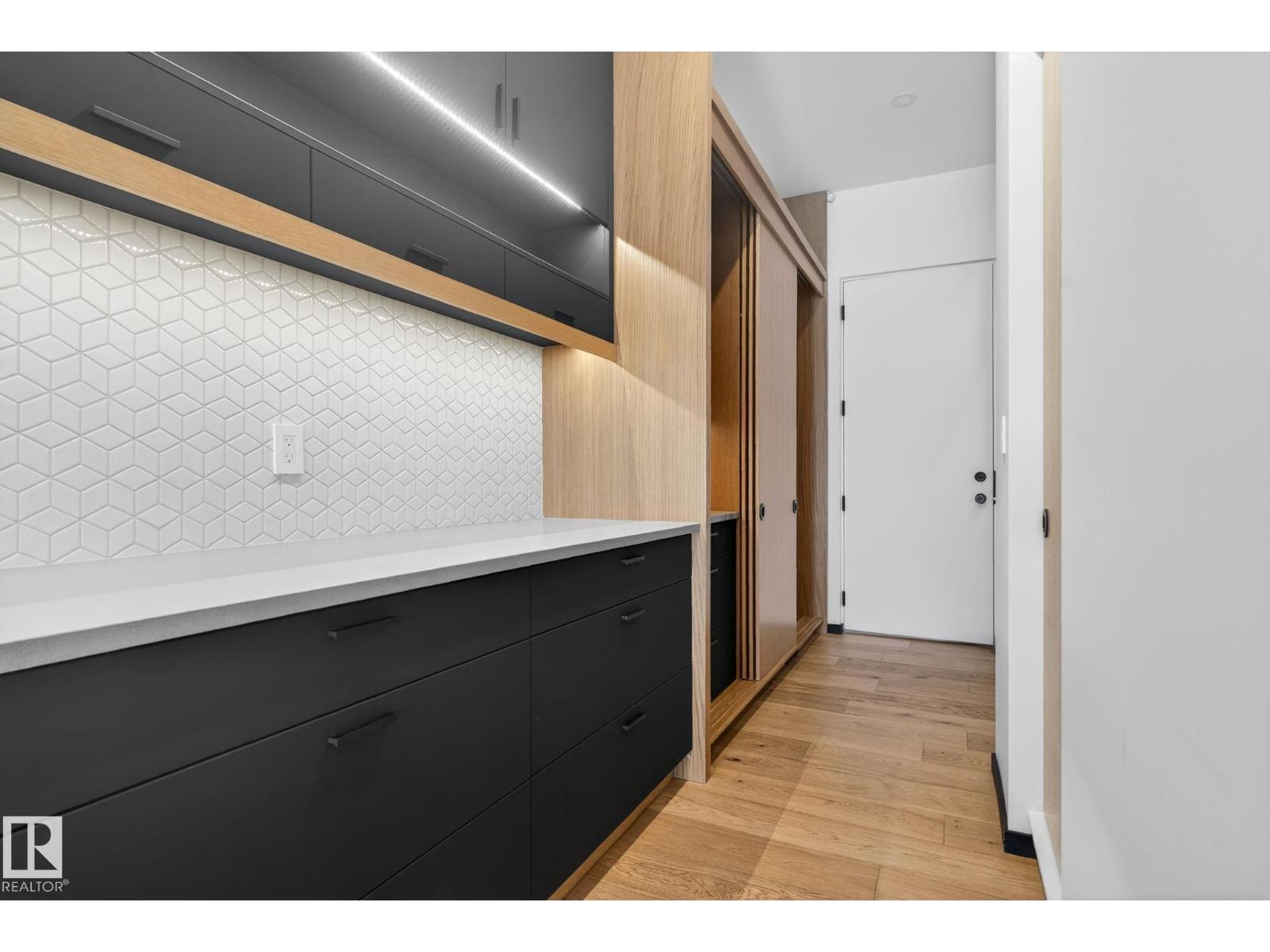 104 EDGEWATER CI, Leduc