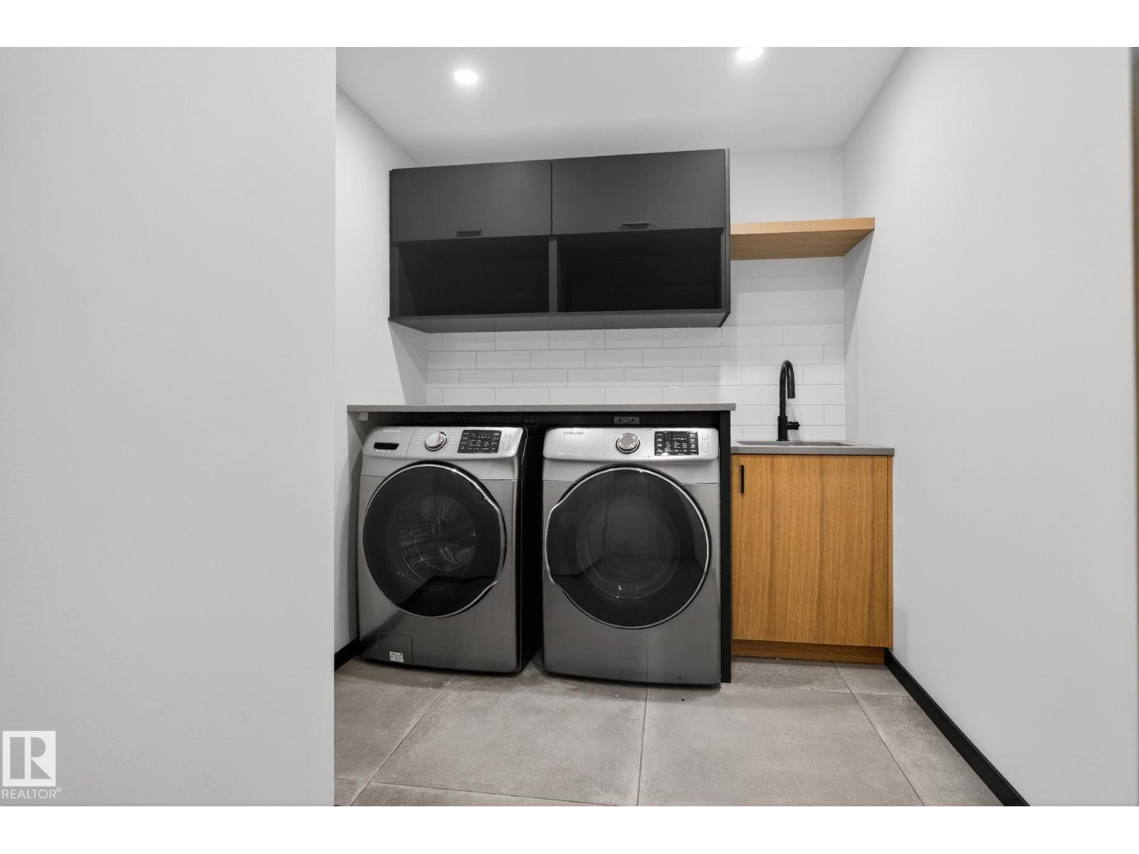 104 EDGEWATER CI, Leduc