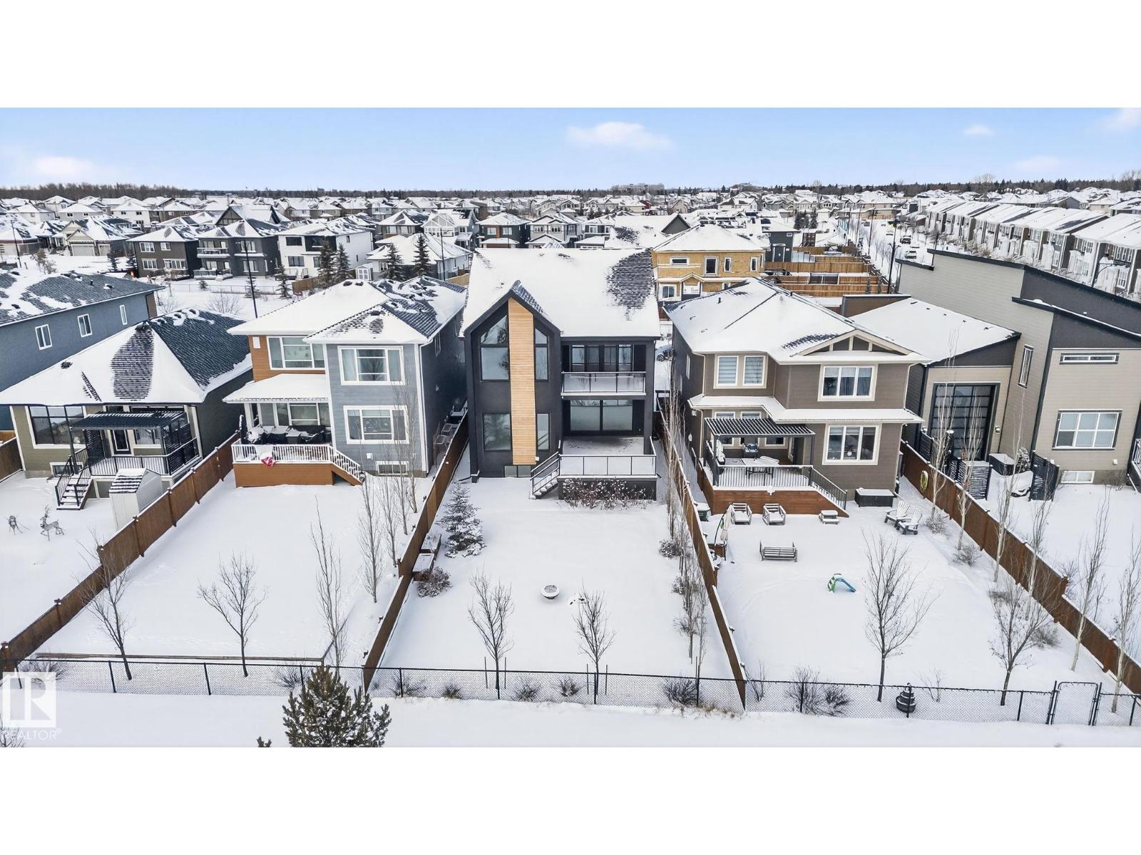 104 EDGEWATER CI, Leduc