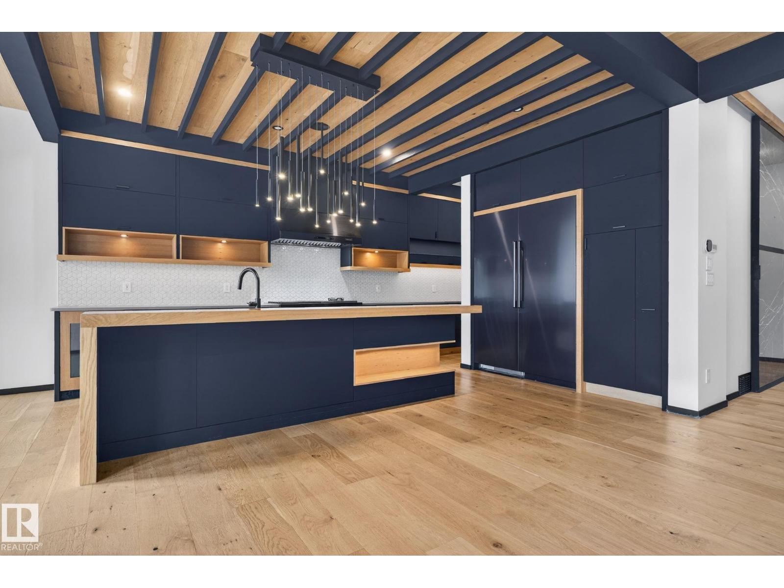 104 EDGEWATER CI, Leduc