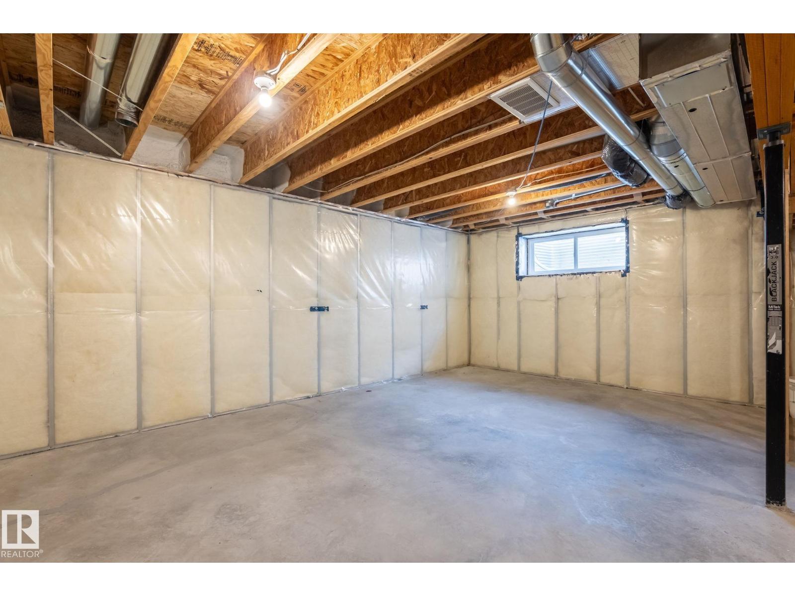 4867 alwood point SW SW, Edmonton