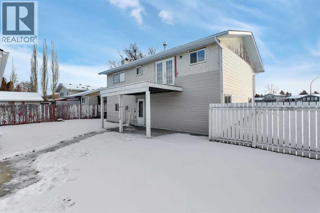 108 Brown Close, Red Deer