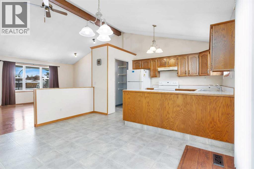 108 Brown Close, Red Deer