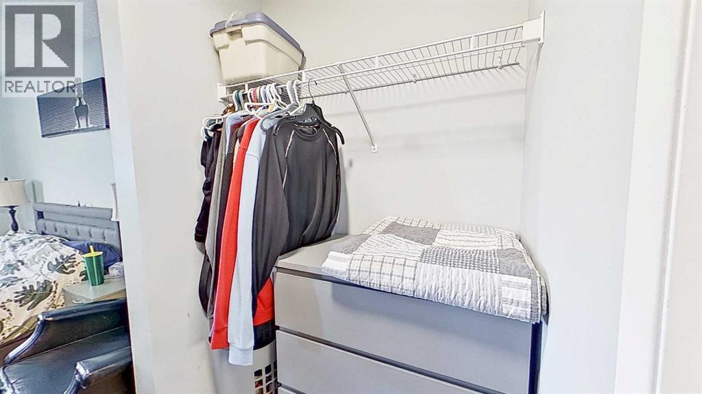 Single Family House for Sale in   Dover Point SE Dover Calgary 