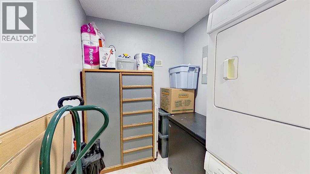 Single Family House for Sale in   Dover Point SE Dover Calgary 