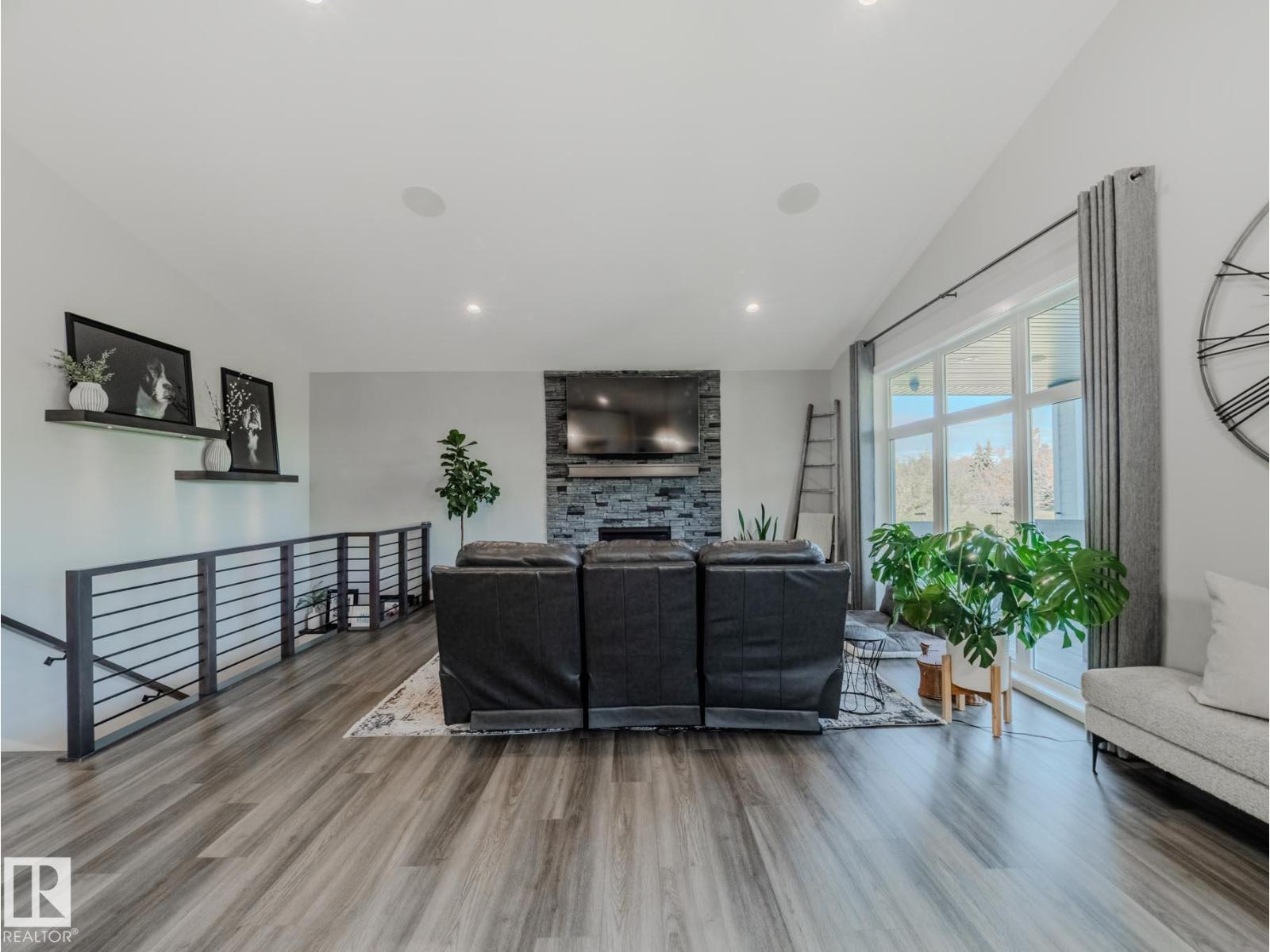 35 LILAC BA, Spruce Grove