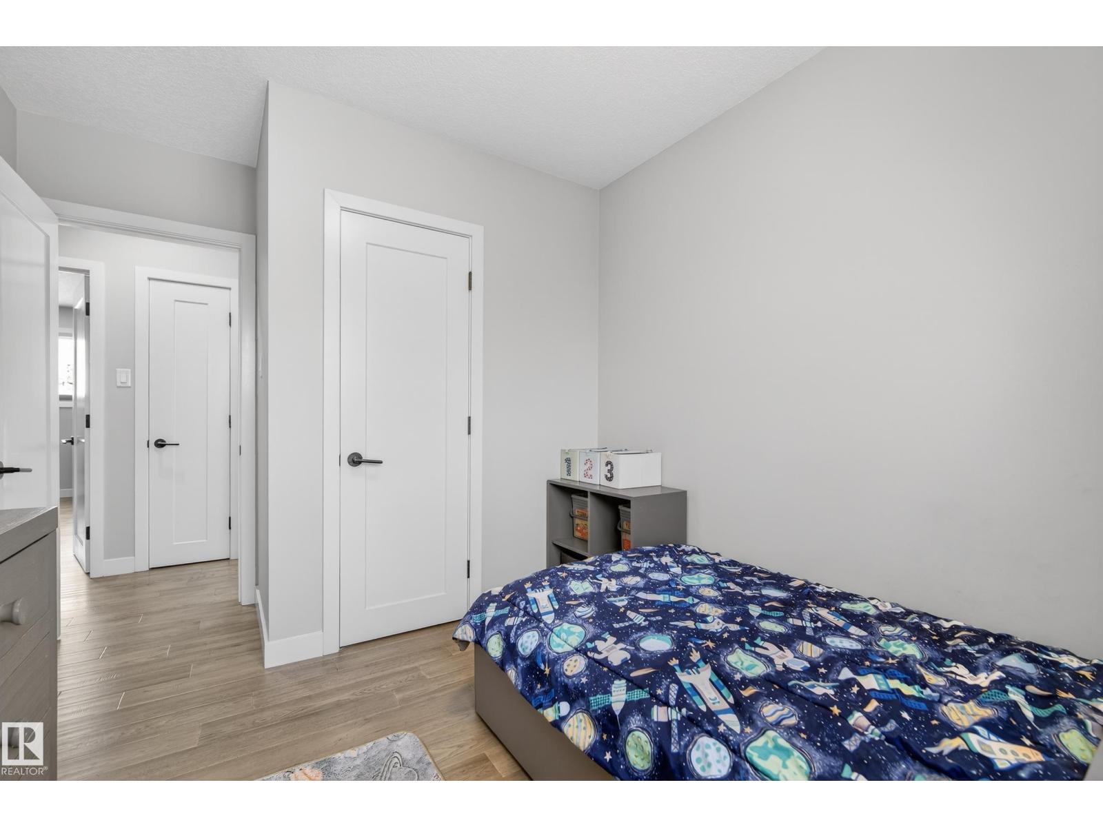 5604 91 AV NW, Edmonton