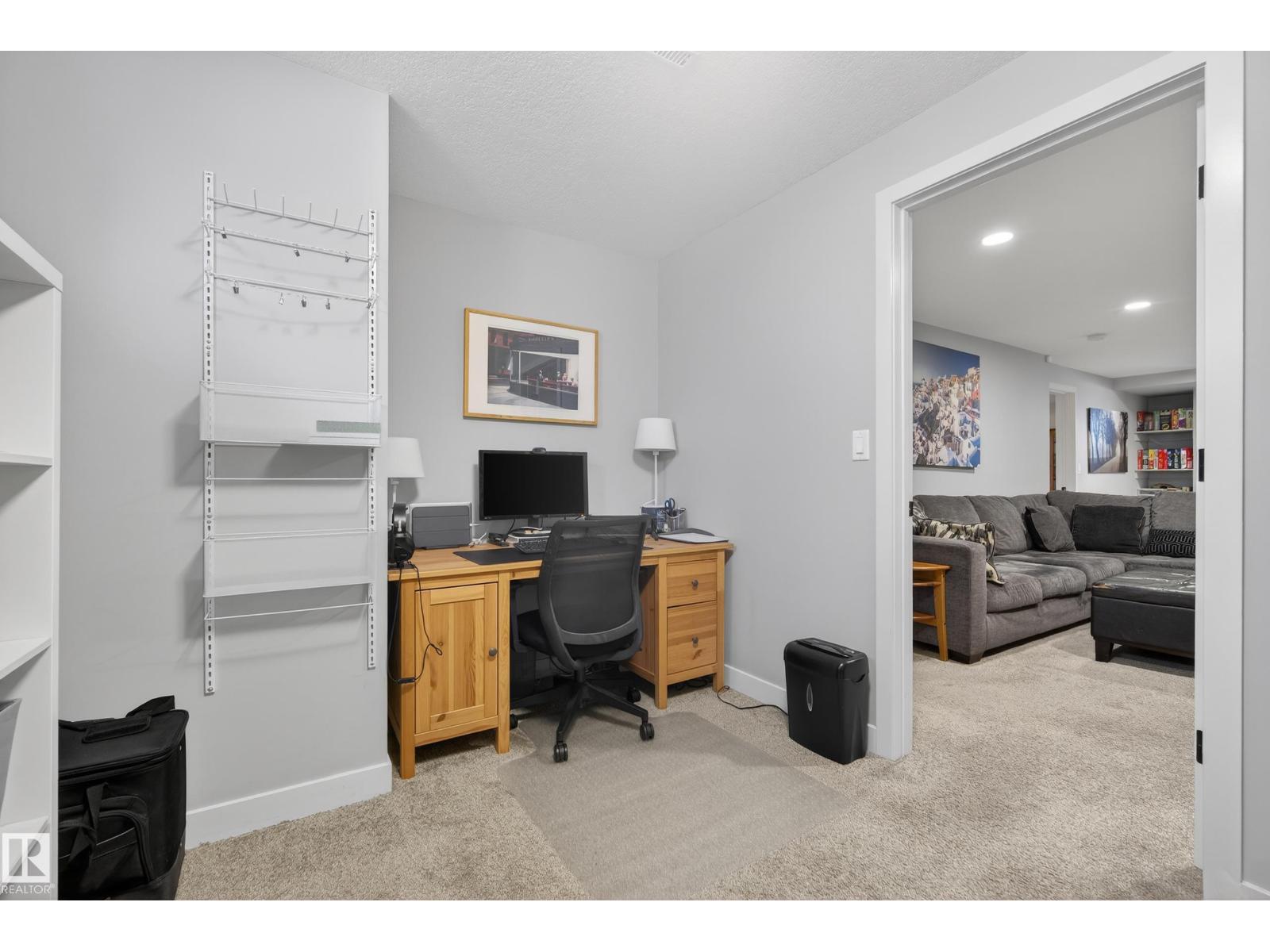 5604 91 AV NW, Edmonton