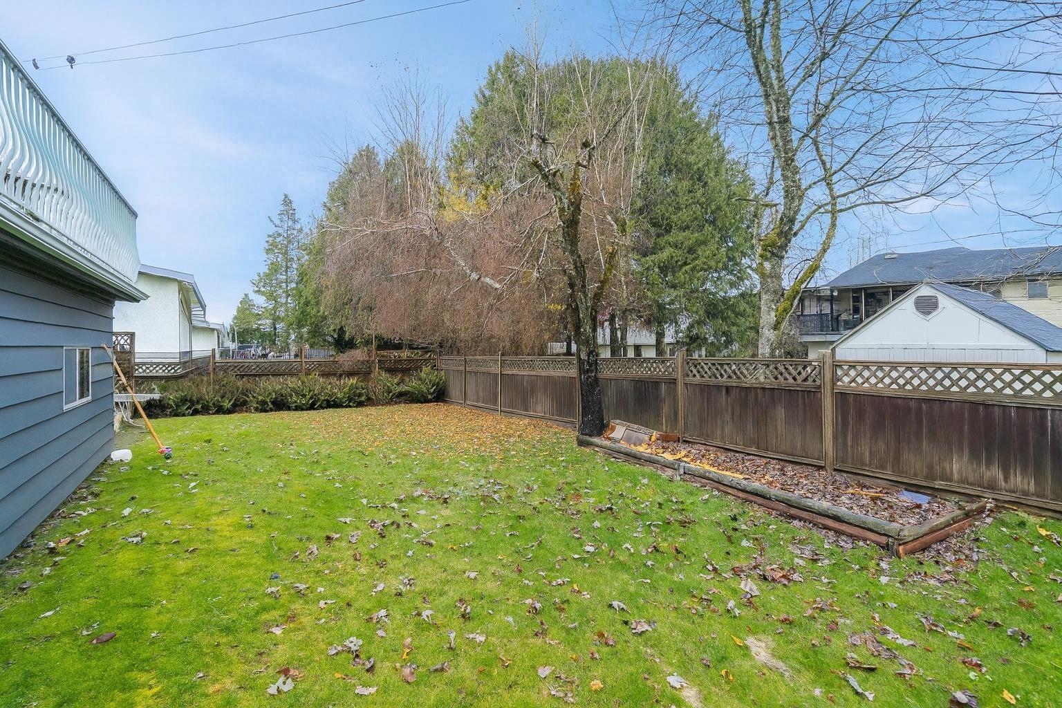 11249 80 Avenue, Delta