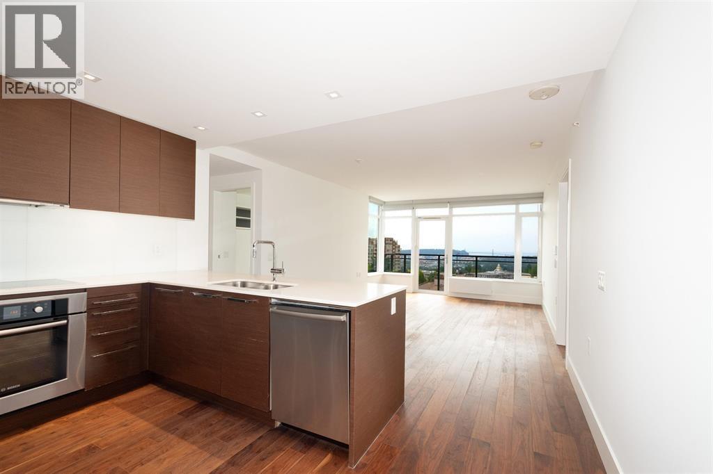 703 111 E 13TH STREET, North Vancouver