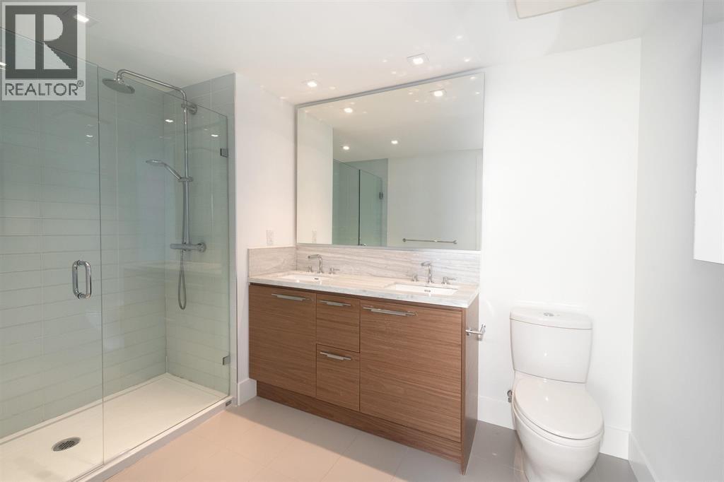 703 111 E 13TH STREET, North Vancouver