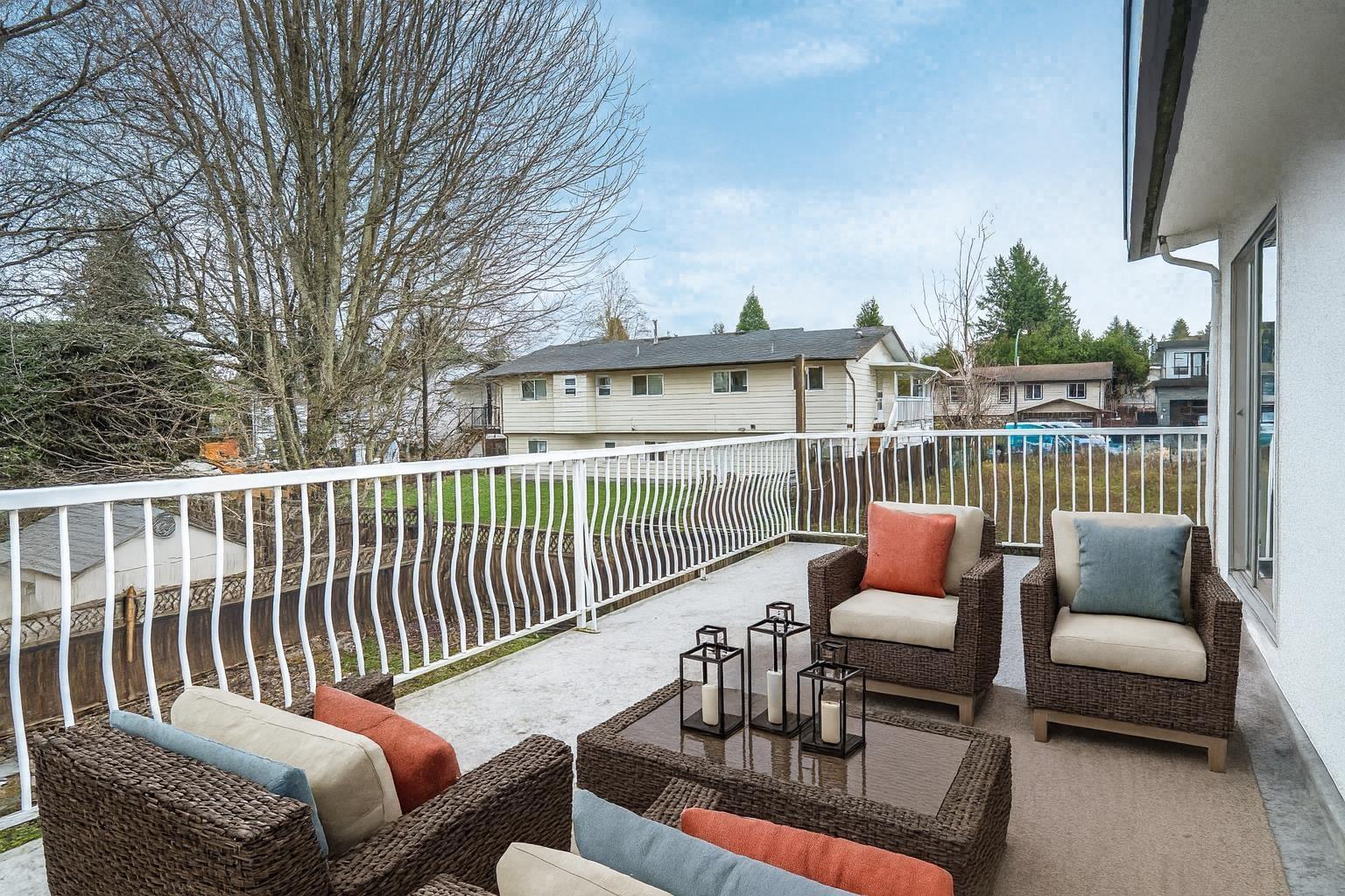 11249 80 Avenue, Delta