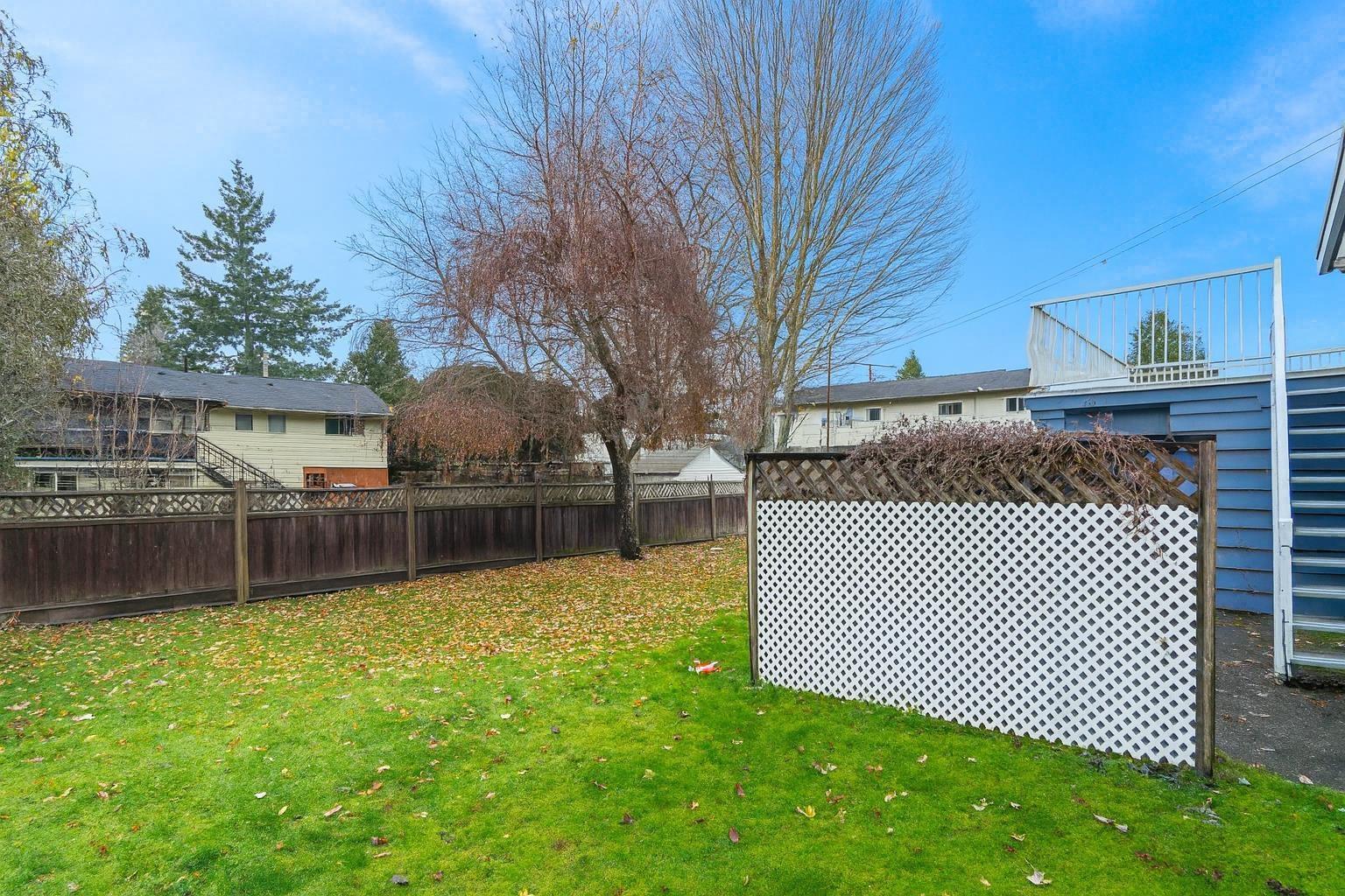 11249 80 Avenue, Delta