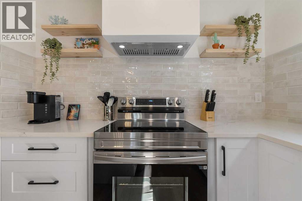 Single Family House Bungalow for Sale in  Berkley Drive NW Beddington Heights Calgary 