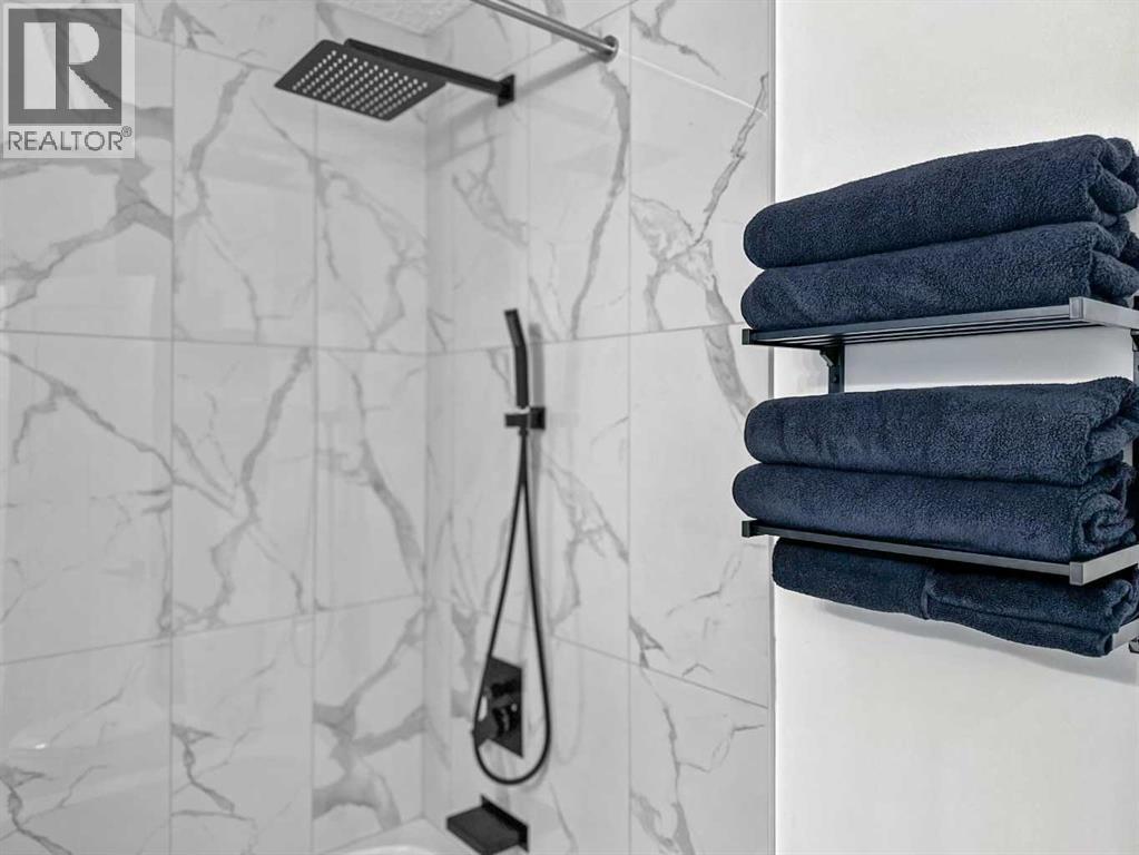 Single Family House Bungalow for Sale in  Berkley Drive NW Beddington Heights Calgary 