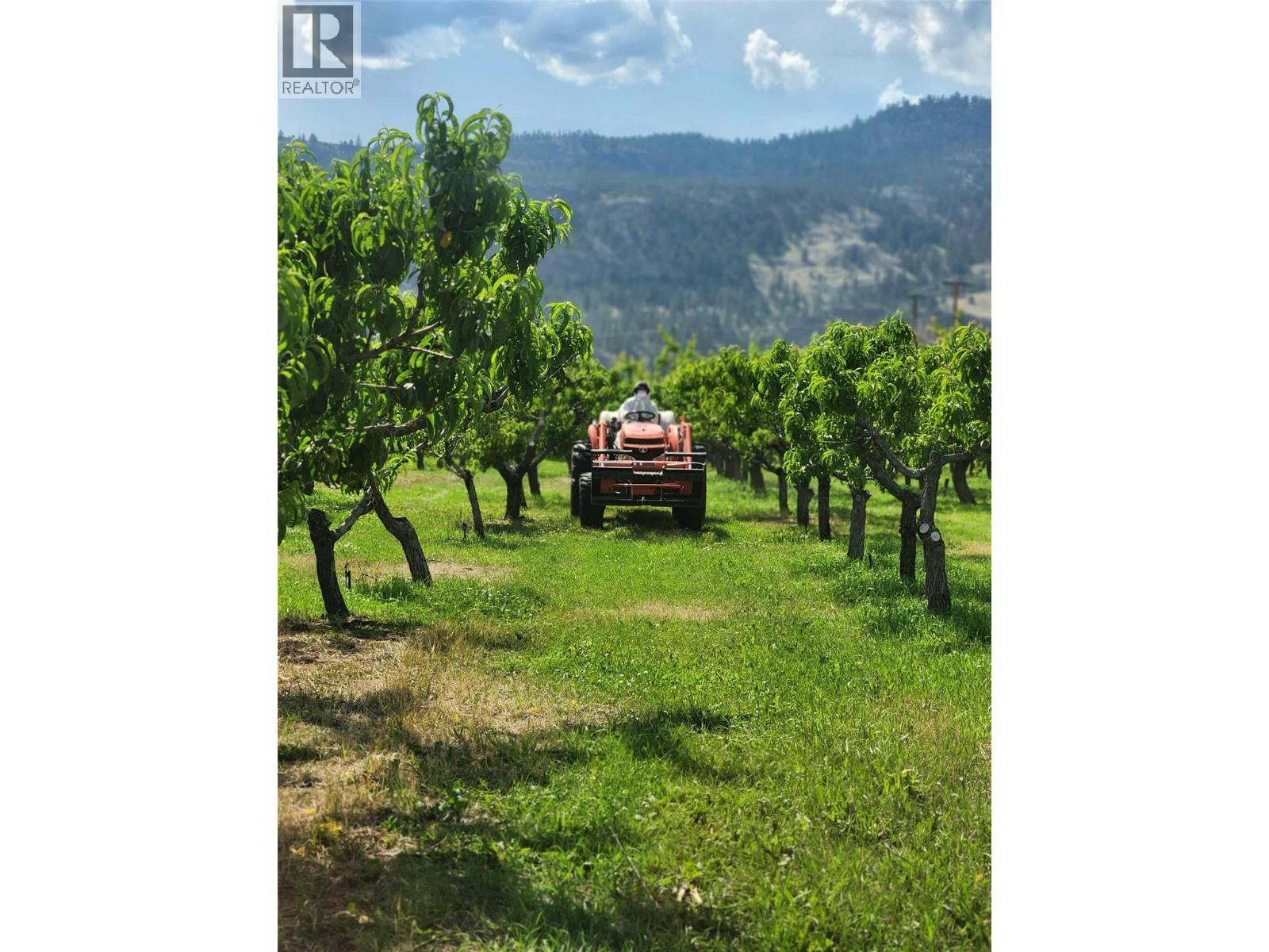 9701 Jones Flat Road, Summerland