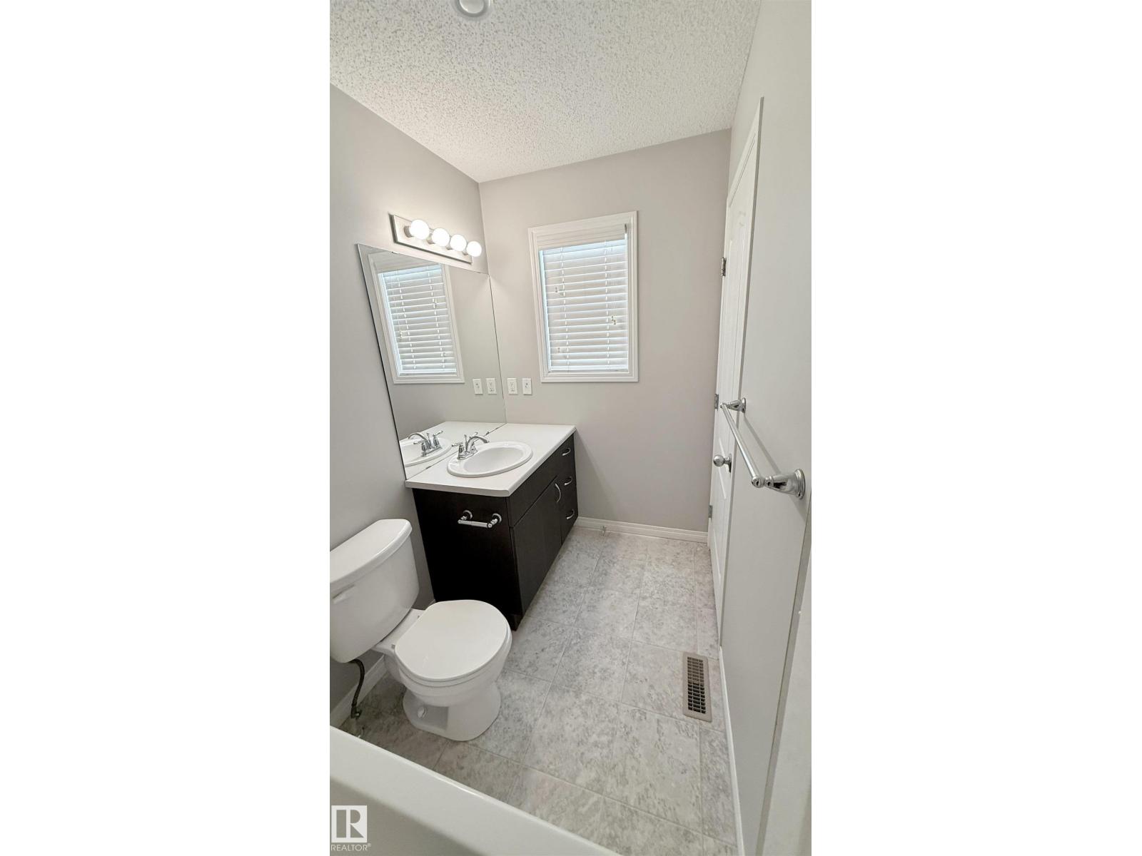 17023 38 ST NW, Edmonton