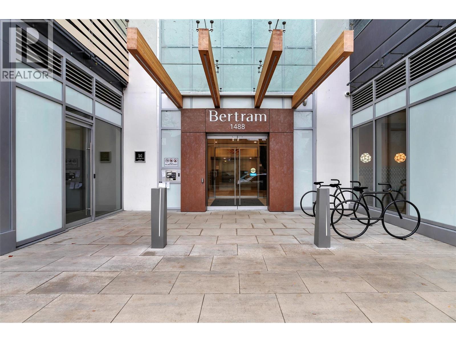 #905-1488 Bertram Street, Kelowna