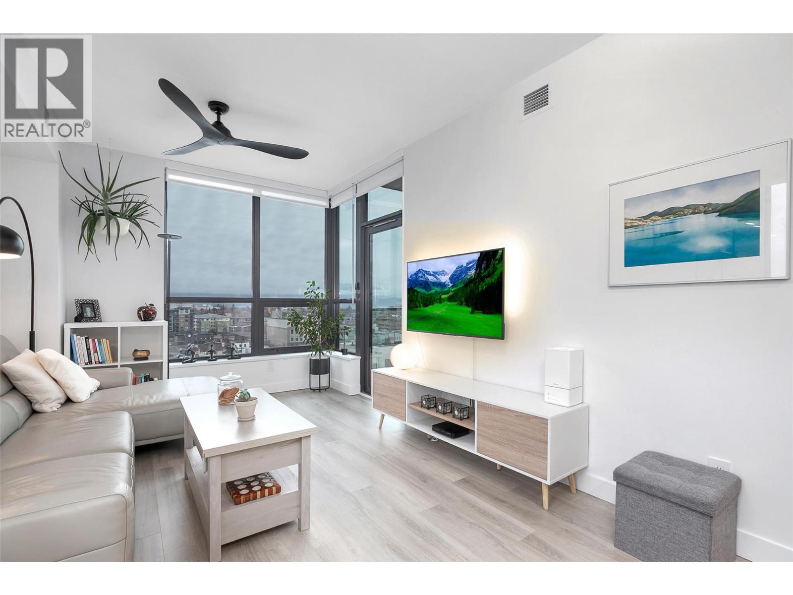 905 1488 Bertram Street, Kelowna