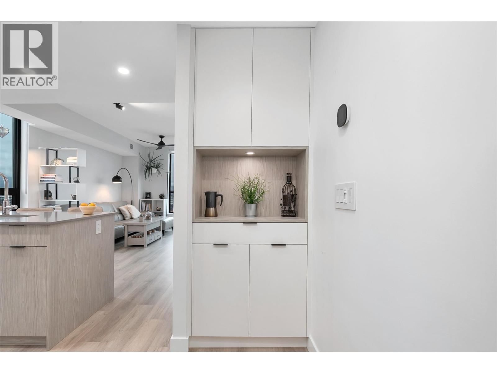 905 1488 Bertram Street, Kelowna