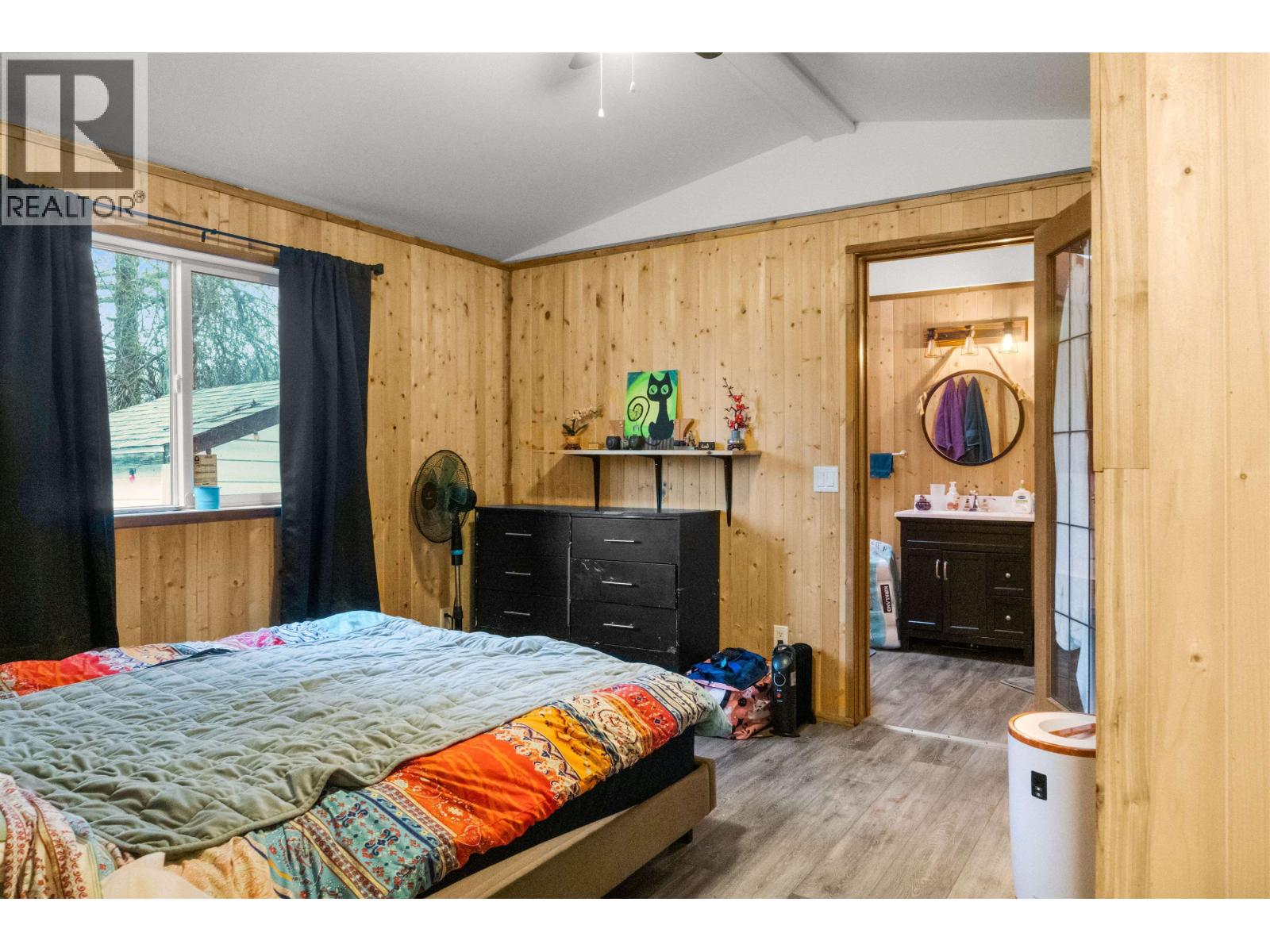 48 584 COLUMBIA AVENUE, Kitimat