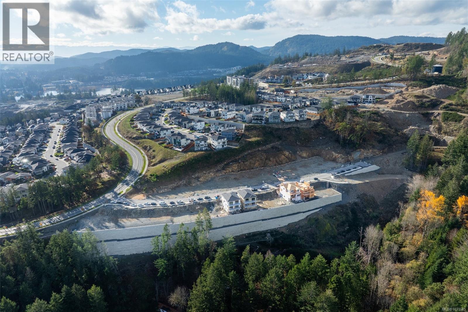 1208 Cedarbrook Way, Langford