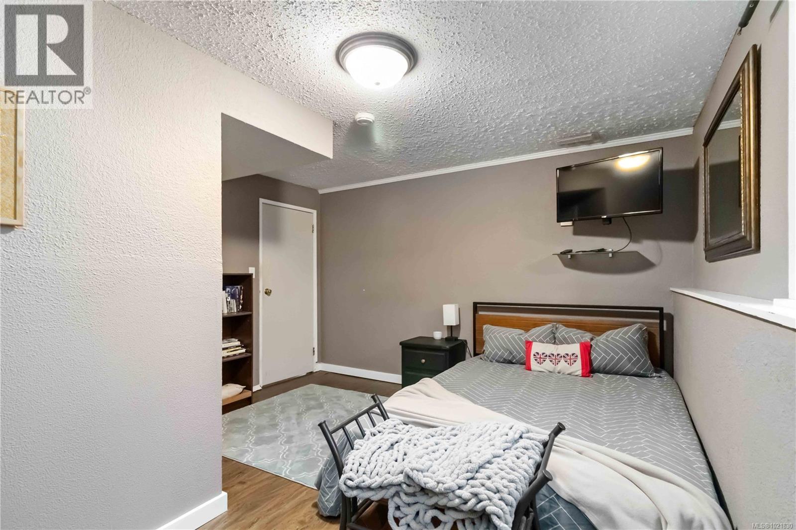 9930 Bessredge Pl, Sidney