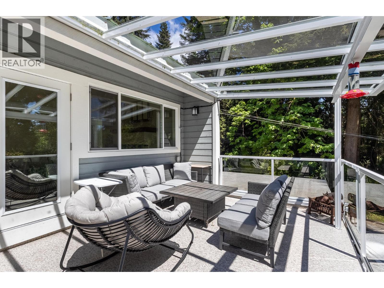 914 GOWER POINT ROAD, Gibsons