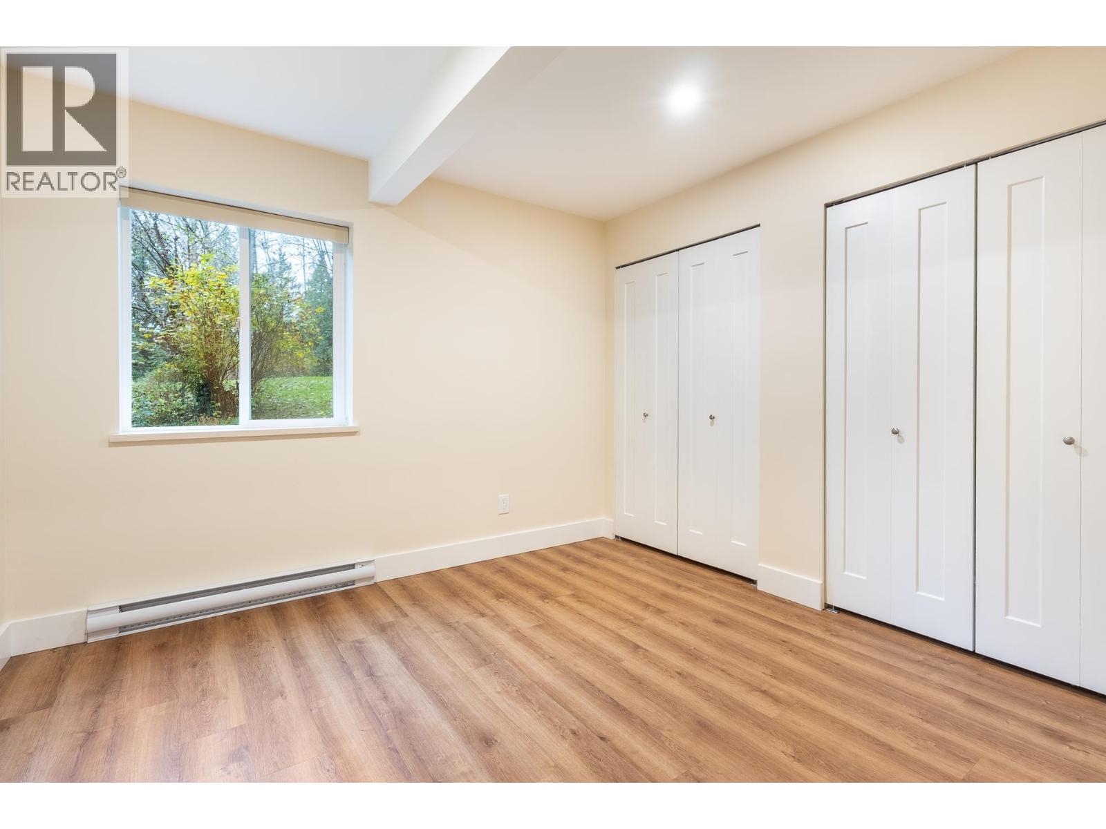 914 GOWER POINT ROAD, Gibsons