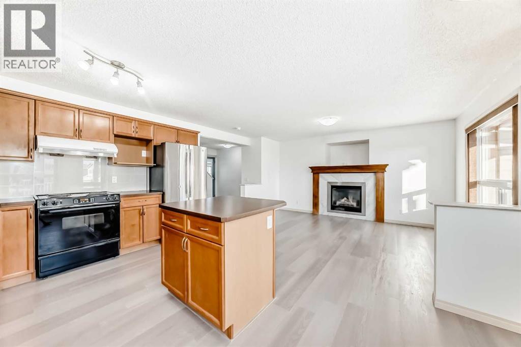 Single Family House for Sale in  Covepark Rise NE Coventry Hills Calgary 