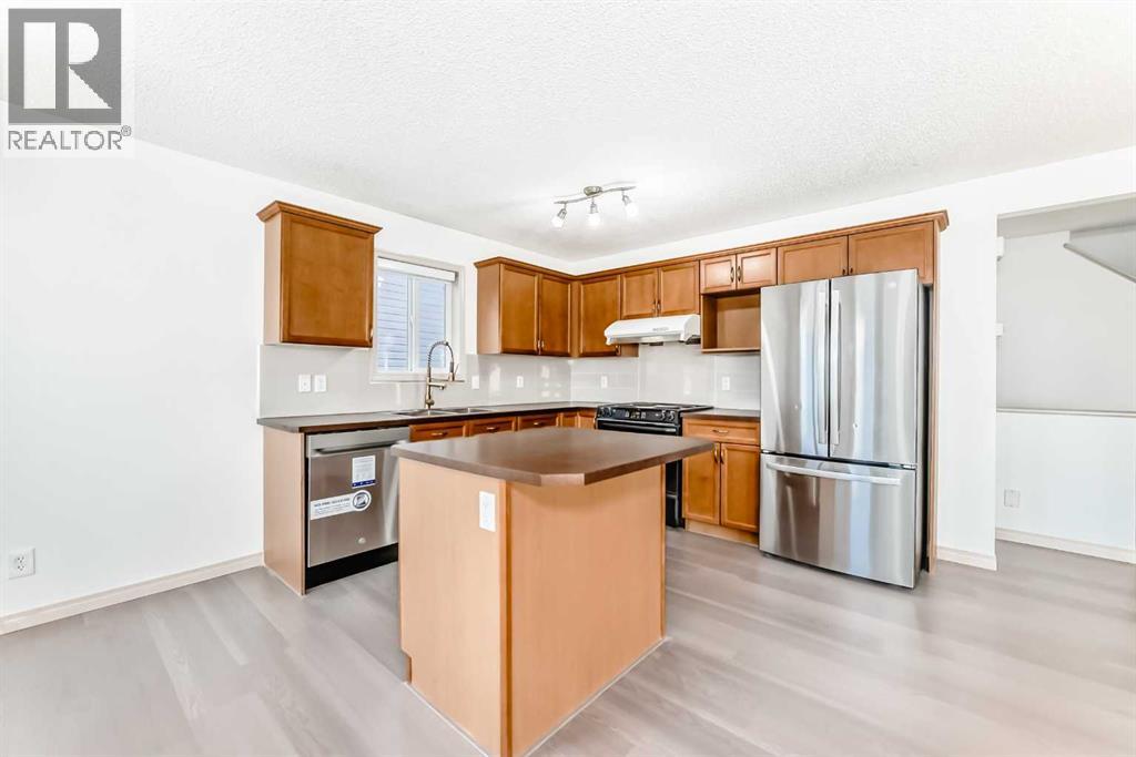 Single Family House for Sale in  Covepark Rise NE Coventry Hills Calgary 