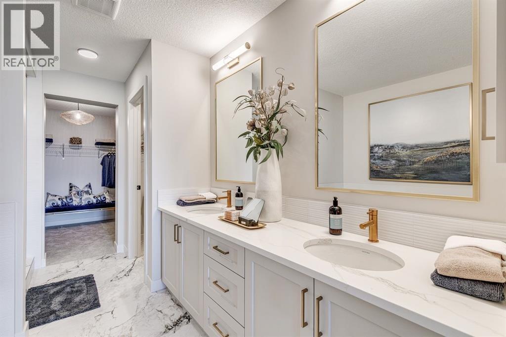 32 Southborough Lane, Cochrane