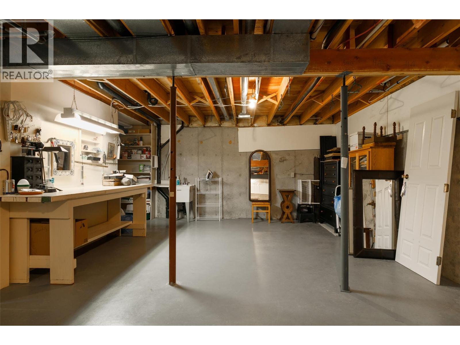 60 1101 Cameron Avenue, Kelowna